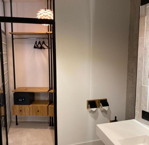 פנסיון La Maison De Robinson