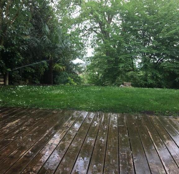 פנסיון La Maison De Robinson