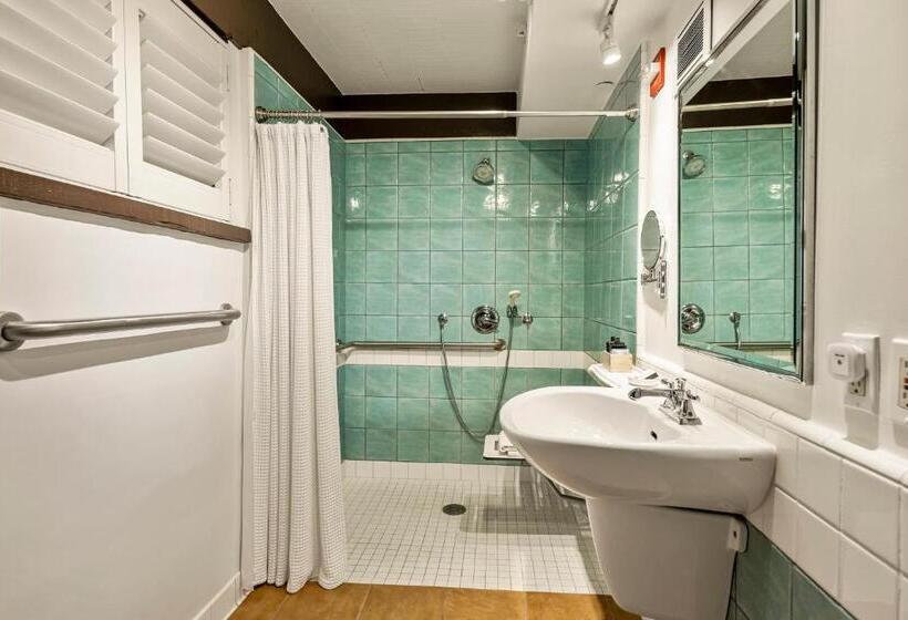 בית מלון כפרי El Pueblo Inn