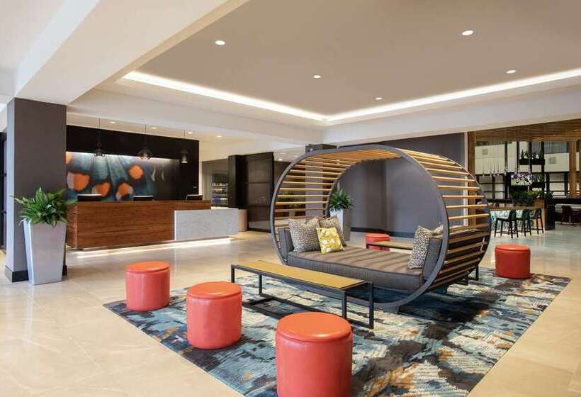 בית מלון כפרי Embassy Suites By Hilton Orlando Airport