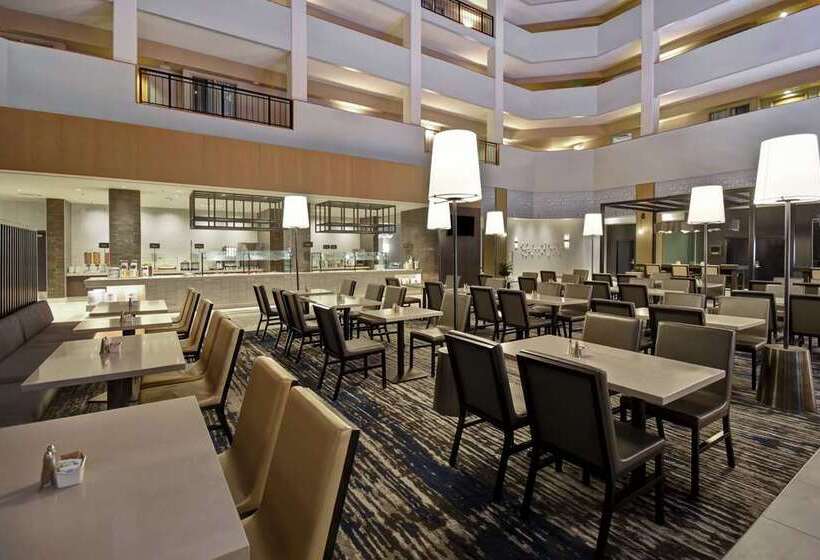 فندق Embassy Suites By Hilton Raleigh Durham Research Triangle