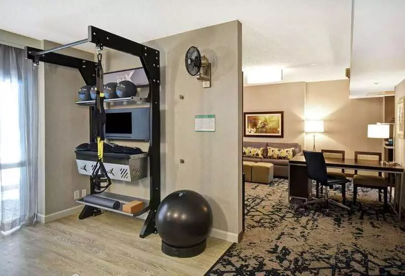 هتل Embassy Suites By Hilton Raleigh Durham Research Triangle