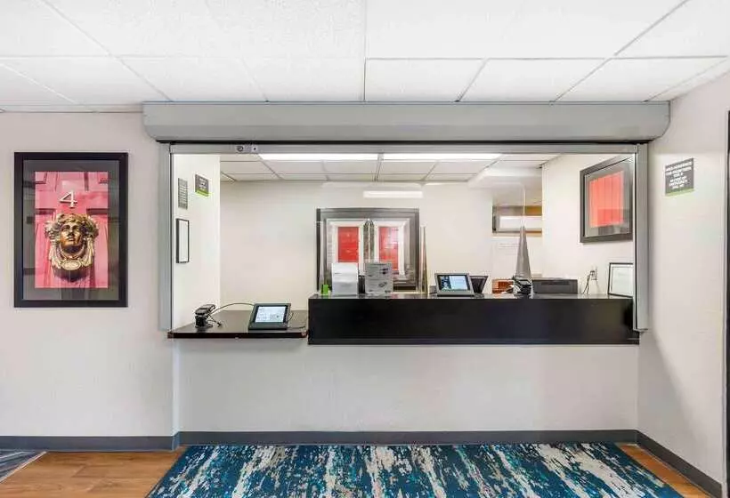 هتل Extended Stay America Select Suites   Chicago   Naperville   West