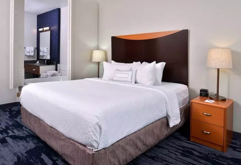 ホテル Fairfield Inn And Suites Beloit