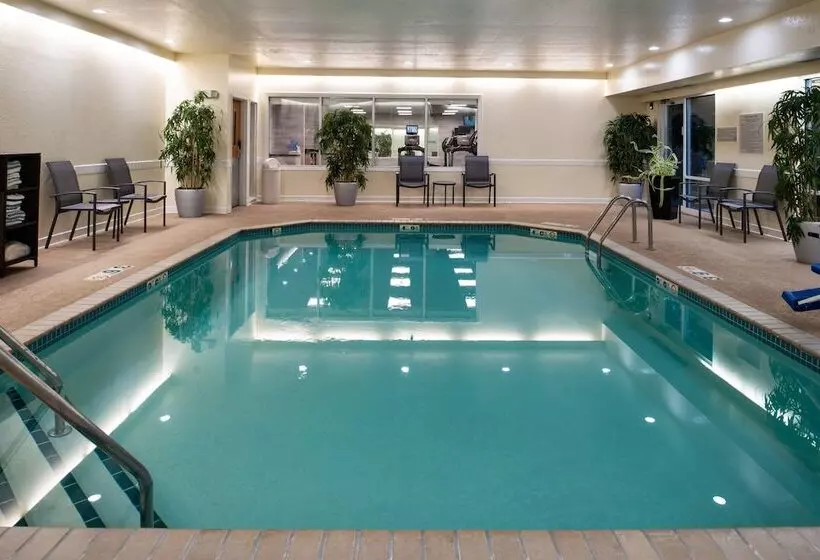 ホテル Fairfield Inn And Suites Beloit