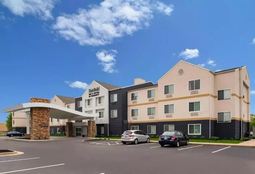 ホテル Fairfield Inn And Suites Beloit