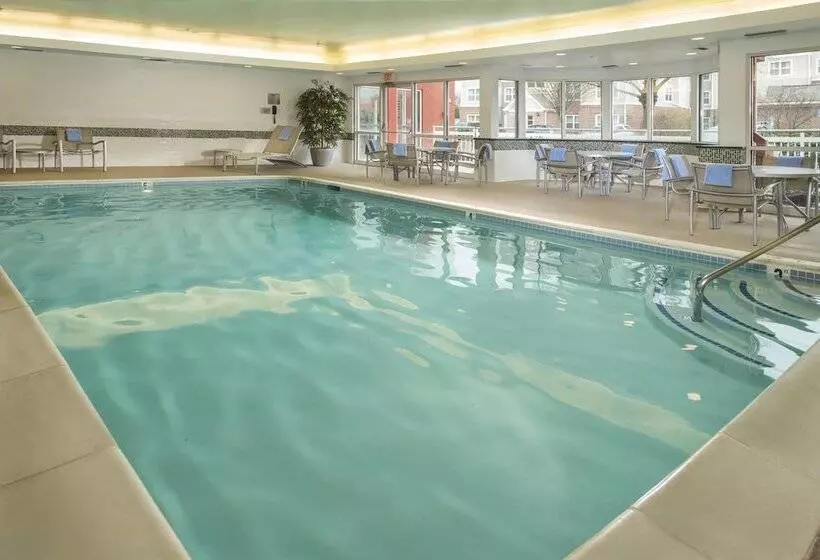 ホテル Fairfield Inn & Suites By Marriott Frederick