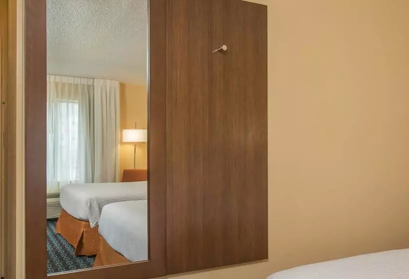 ホテル Fairfield Inn & Suites By Marriott Frederick