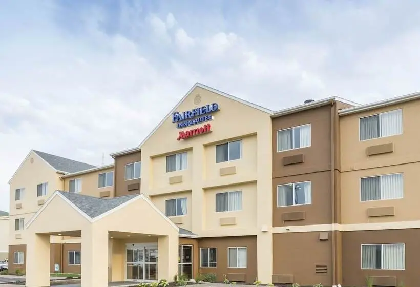 هتل Fairfield Inn & Suites Lincoln