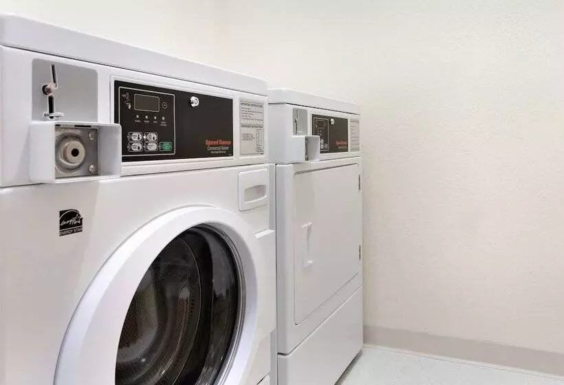 ホテル Fairfield Inn & Suites Midland