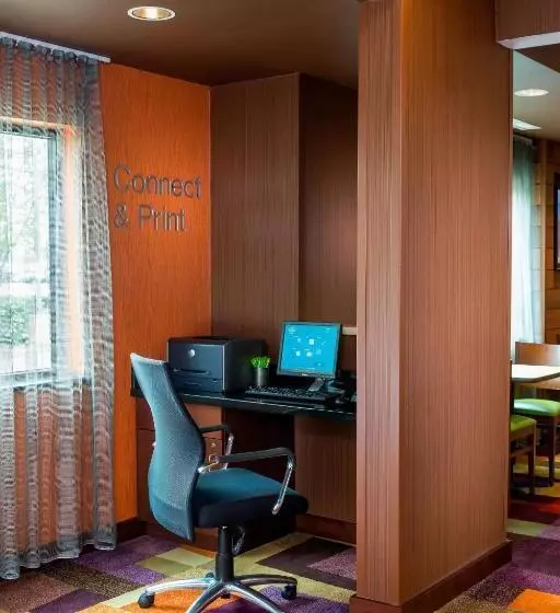 호텔 Fairfield Inn & Suites Springfield