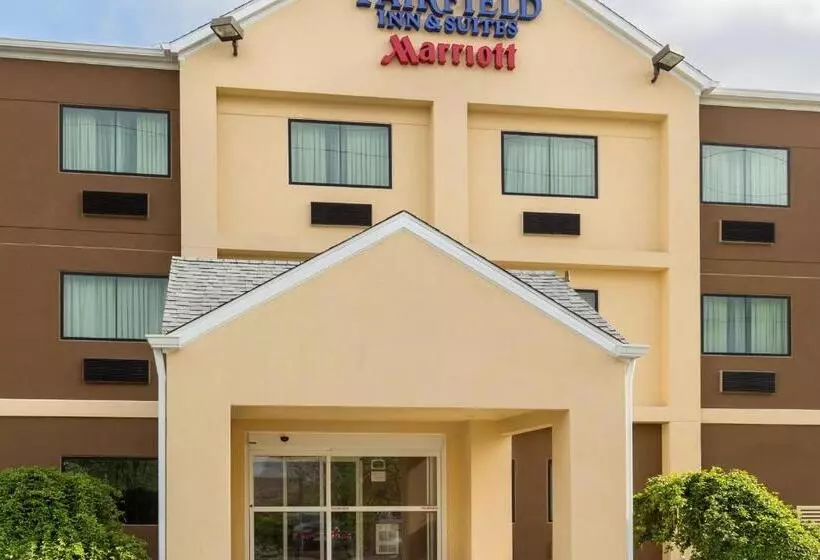 호텔 Fairfield Inn & Suites Springfield