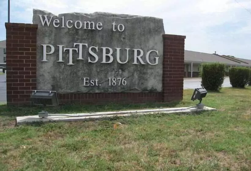 ホテル Regency Inn Pittsburg