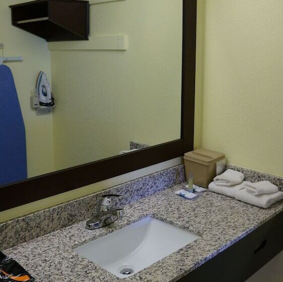 Szálloda Regency Inn Pittsburg