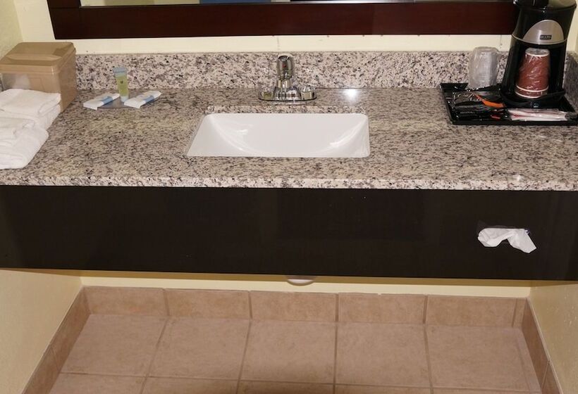 Szálloda Regency Inn Pittsburg