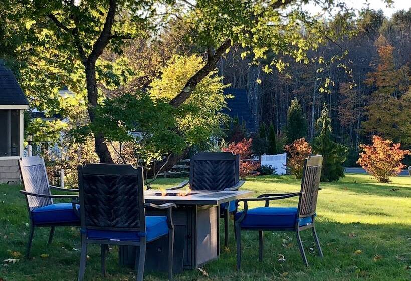 호텔 The Inn At English Meadows