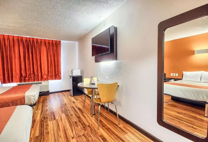 Motel 6 Columbus, Oh West