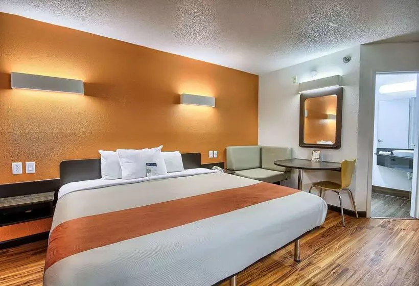 Motel 6 Columbus, Oh West