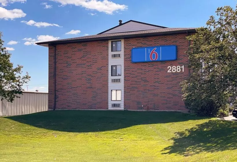 Motel 6elk Grove Village, Il O Hare