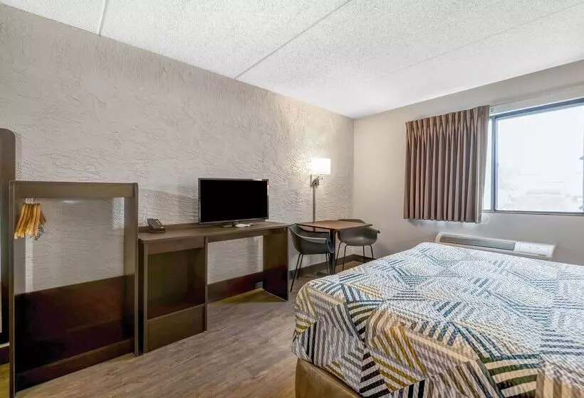 Motel 6elk Grove Village, Il O Hare