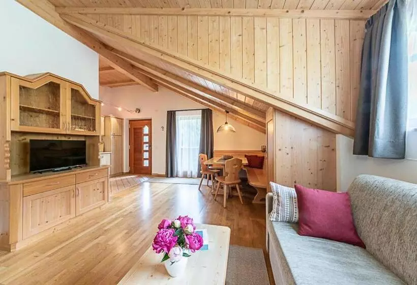 هتل Agriturismo Corjel