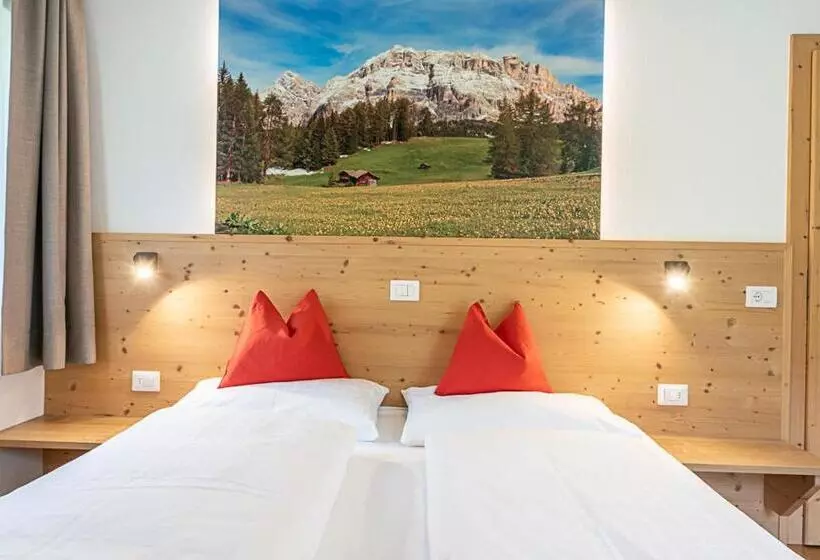 هتل Agriturismo Corjel