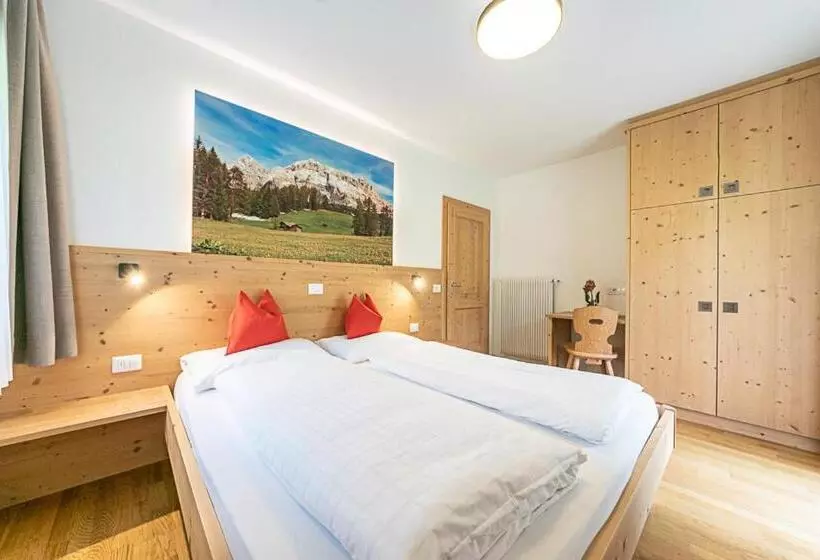 هتل Agriturismo Corjel