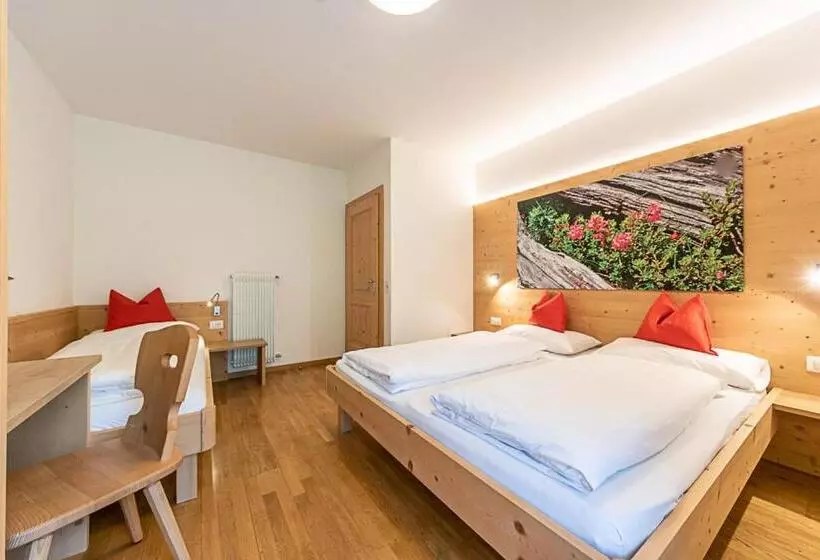 هتل Agriturismo Corjel