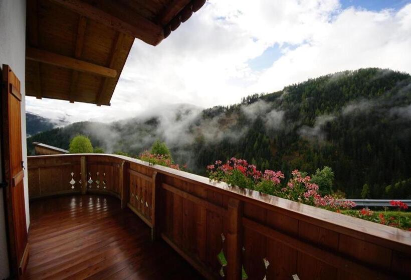 Отель Agriturismo Corjel