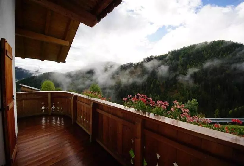 هتل Agriturismo Corjel