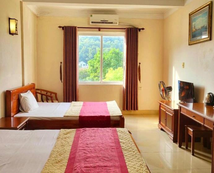 فندق Pho Hien Star