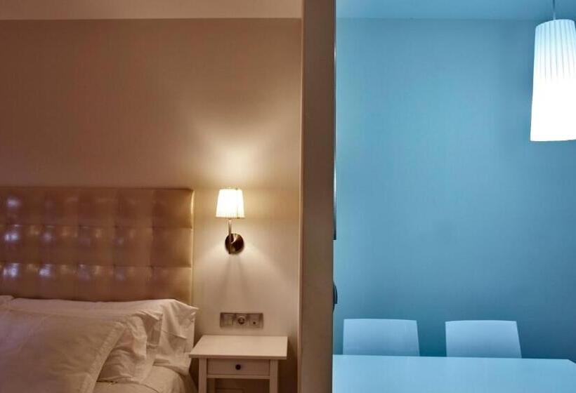 Apartamentos El Caserio