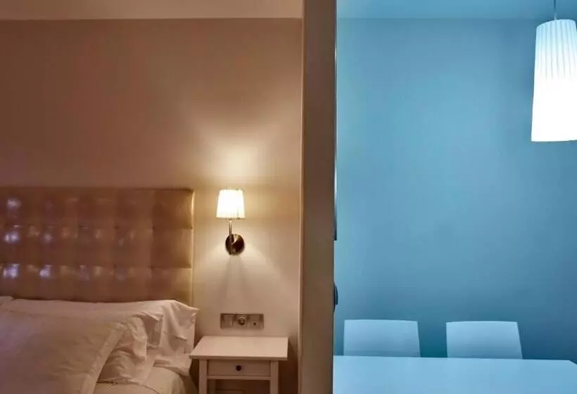 Apartamentos El Caserio