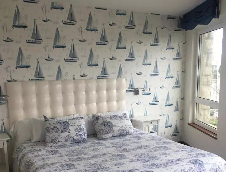 Apartamentos El Caserio