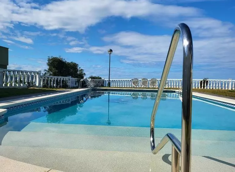 Apartamentos El Caserio