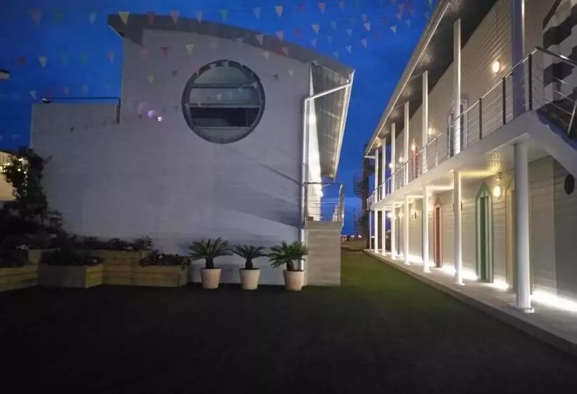 Apartamentos El Caserio