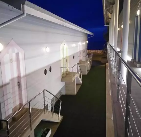 Apartamentos El Caserio