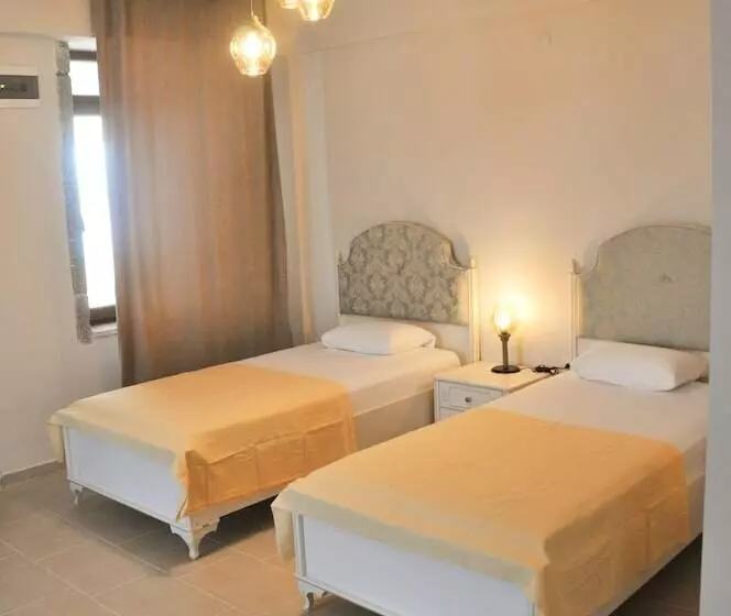 Assos Hestia Otel