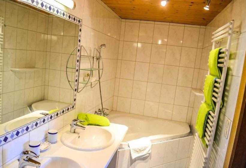 Gasthof Pension Lanzenhof