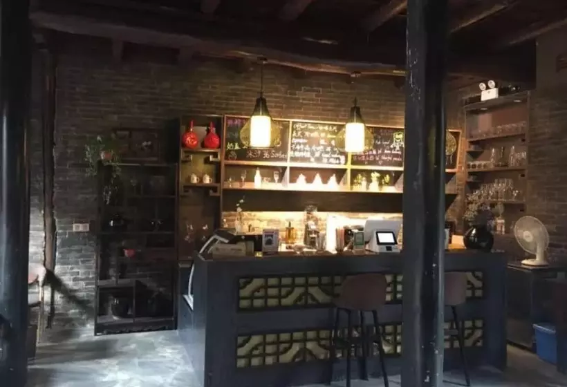 簡易ホテル Cheng Tai Hou Mansion