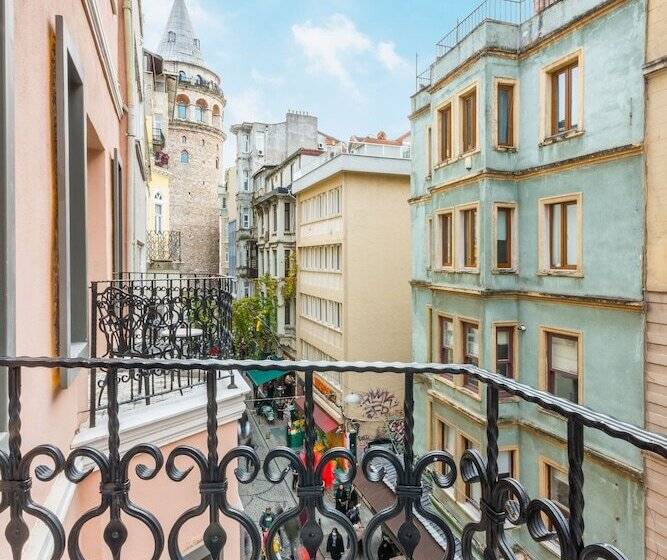 ホテル Des Arts Galata