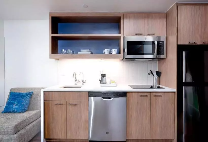 Hotelli Element Boulder Superior