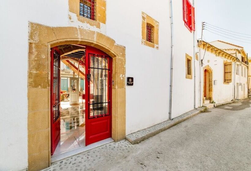 هتل Nicosia Eagle Eye