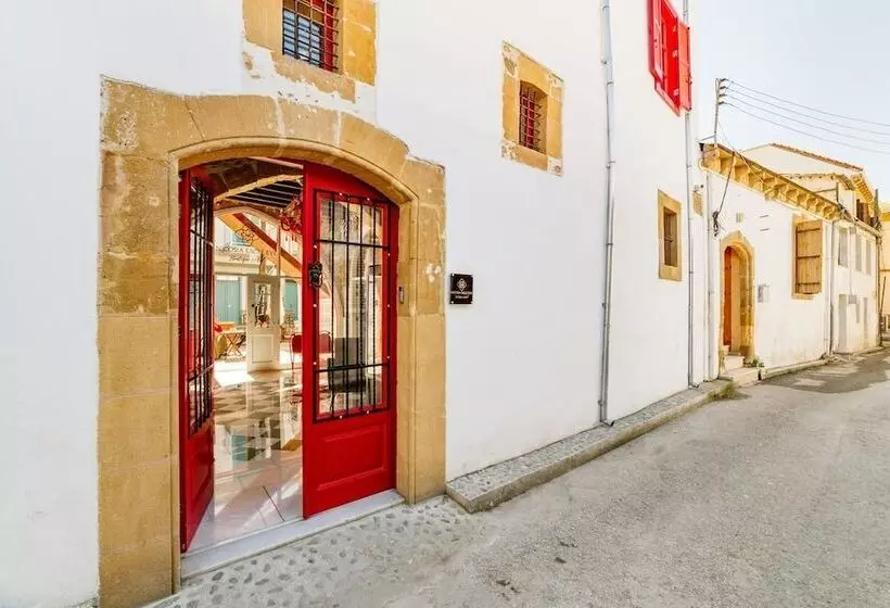 هتل Nicosia Eagle Eye