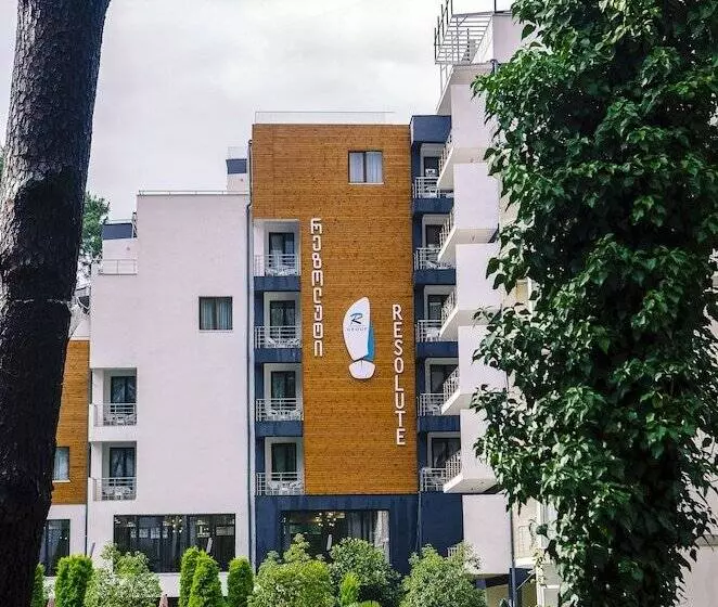 هتل Resolute Shekvetili