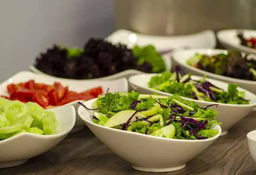 هتل Resolute Shekvetili