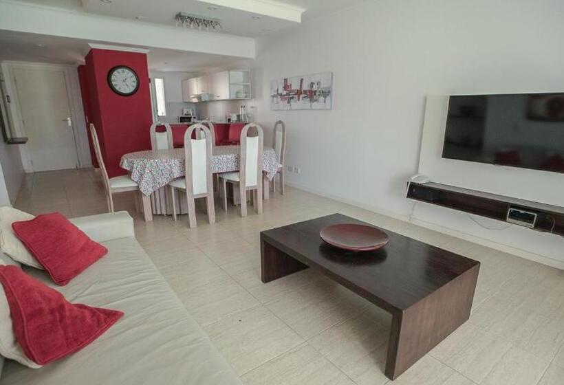 فندق Sea Point By D&g