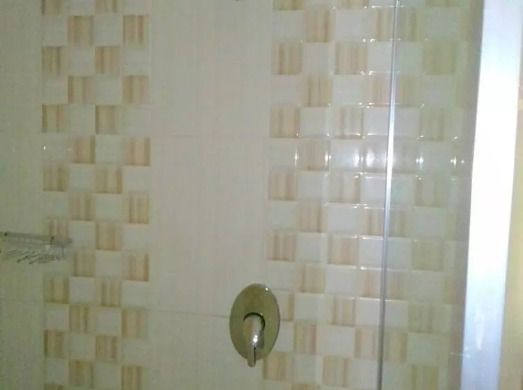 هتل T&d Guest House Economy