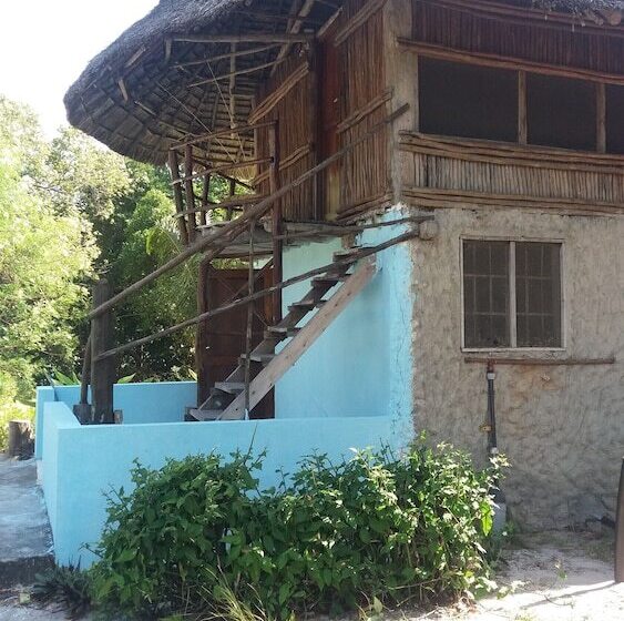 پانسیون Mafia Beach Resort