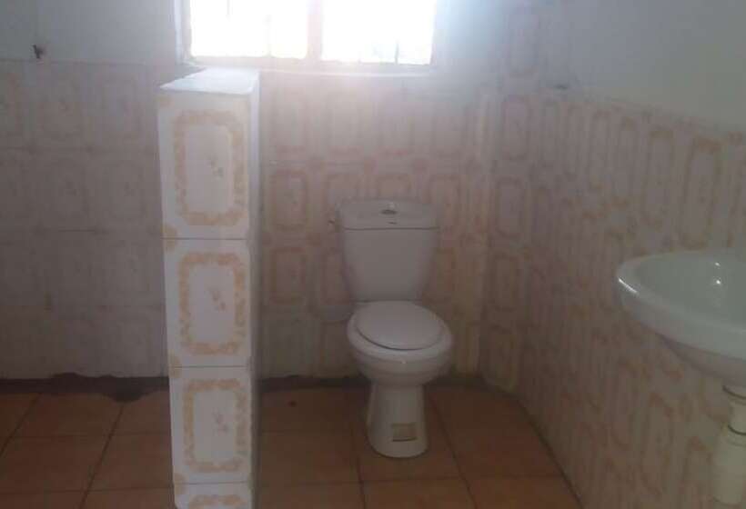 پانسیون Mafia Beach Resort